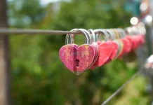 Beautiful messages of love and longing for the lover