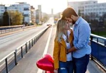 The Most Emotional Messages to Impress Your Girlfriend